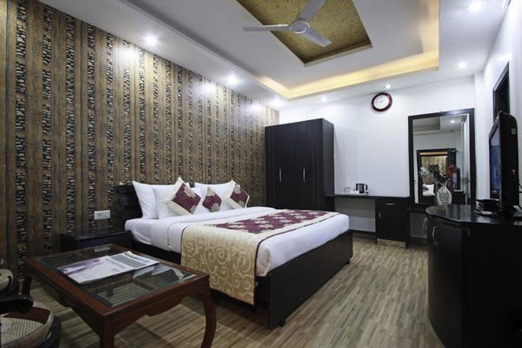 Hotel Universe Inn New Delhi Eksteriør billede